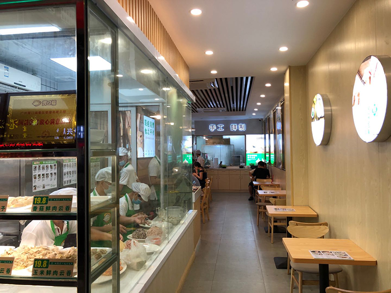 開餃子云吞加盟店，前期怎么做才能有效降低風(fēng)險(xiǎn)